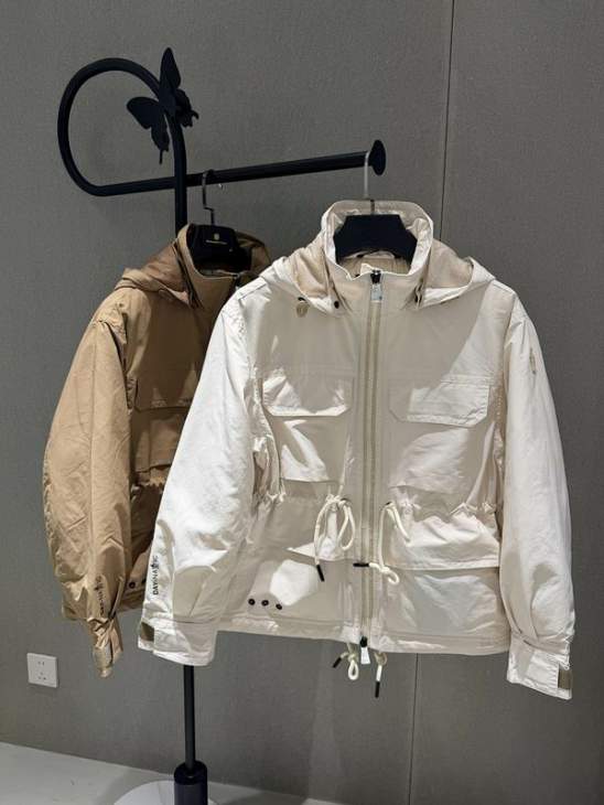 Picture of Moncler Down Jackets _SKUMonclersz0-326yr40637295